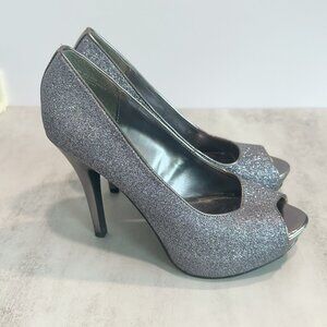 Jacqueline Ferrar Glitter Heel Peep Toe Silver Purple Holiday New Year's